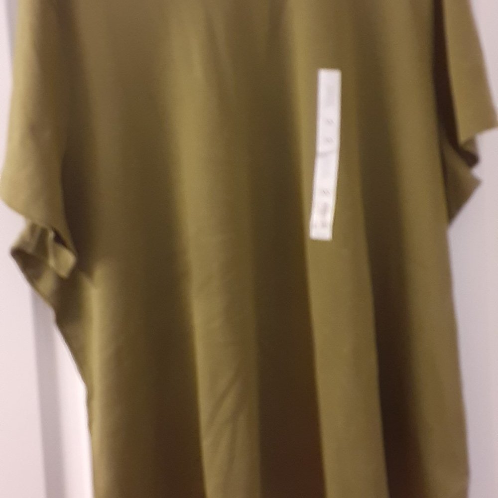 Crewneck Top